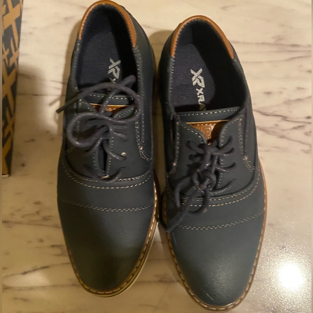 Boys blue dress shoes